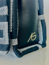 Large Meander Clutch with Lock