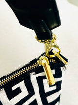 Meander Clutch