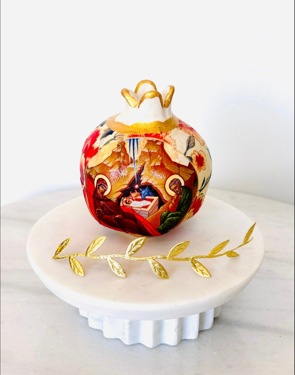 Naivety Scene Pomegranate